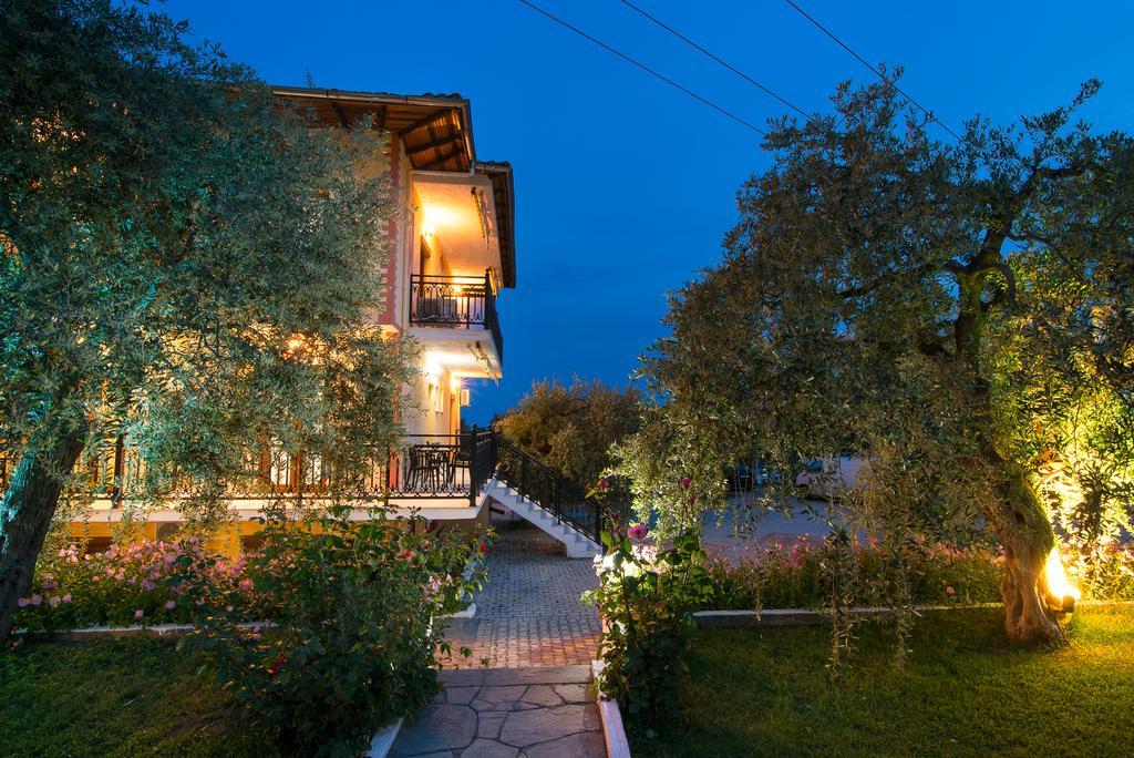 Pension Maria Astris Exterior photo